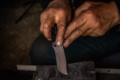 How to Remove Chips From a Knife Edge Without Wrecking the Blade