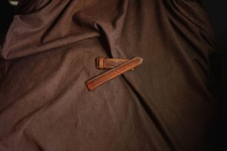 Best Watch Straps for Sweaty Wrists: Breathable Bands That Resist Odor