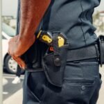 can a stun gun be brought on a plane airline and tsa rules