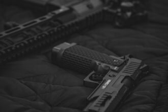 should a loaded handgun be stored in a bedside safe