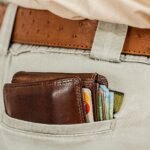 why a frontpocket wallet feels uncomfortable when sitting edc deals why a front pocket wallet feels uncomfortable when sitting