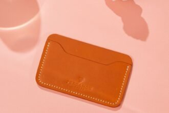 a leather card holder stretched out can it recover