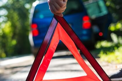 What to Do If Your Car Breaks Down on a Highway