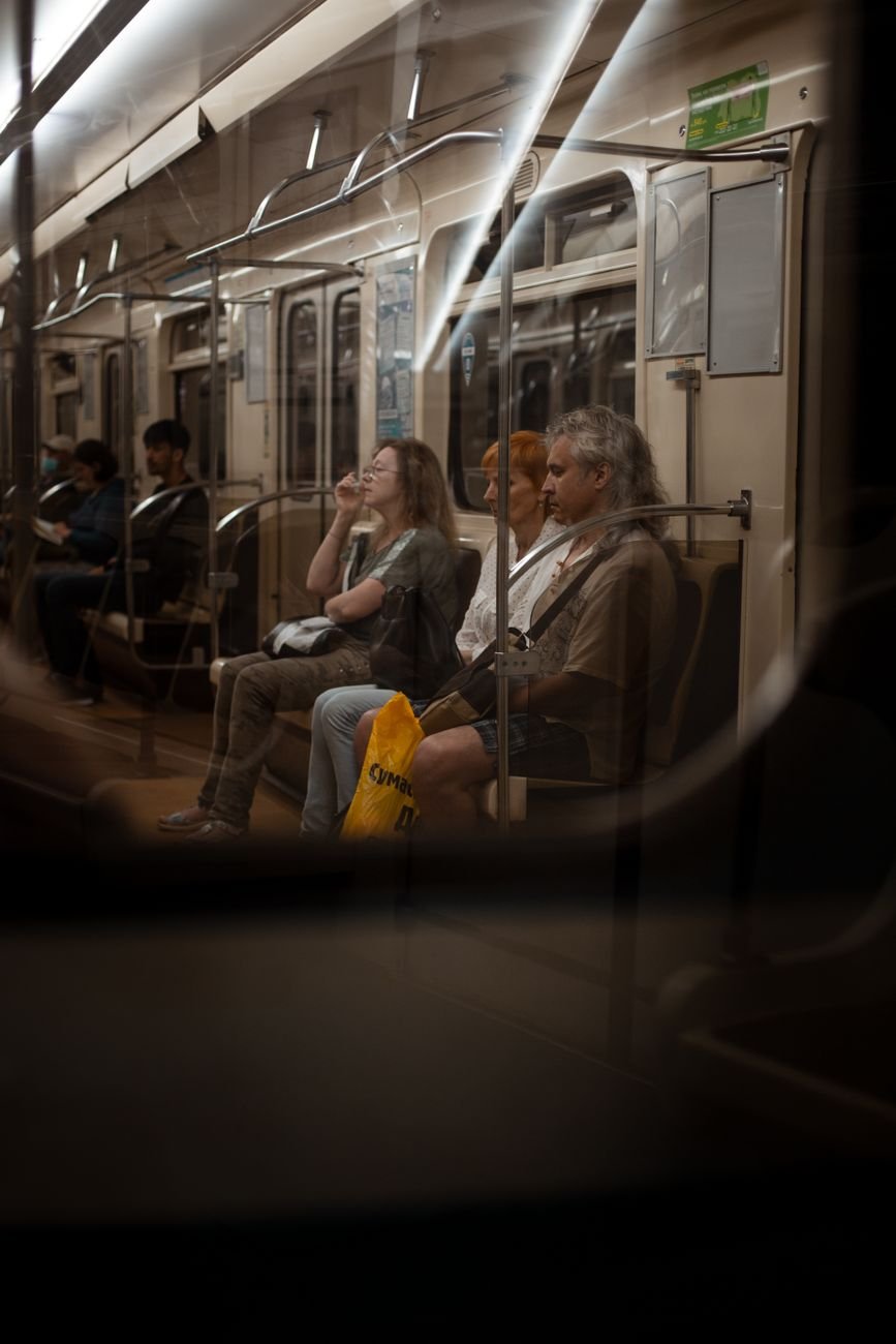 how to avoid subway pickpockets on a daily commute