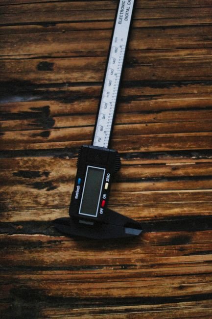 digital caliper used to measure precise width similar to measuring watch lug width